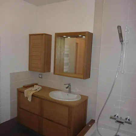 ホームステイ De 15m2 A La Campagne Avec Salle De Bains Vacqueville